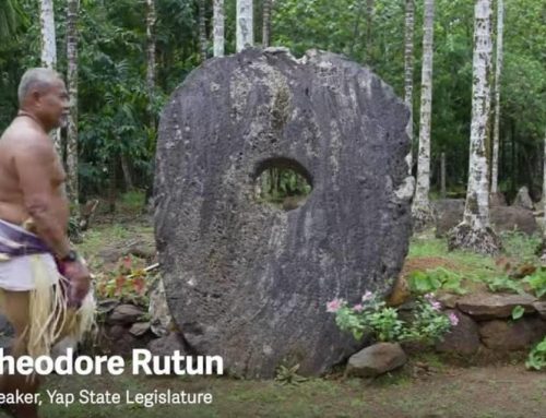 Back into the future: bitcoins, blockchains and stone-money