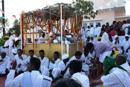 Coffee break at Bangalada Suttukallu