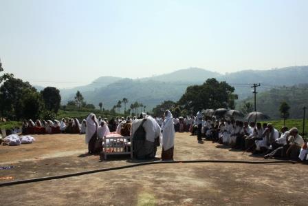 Funeral mourning